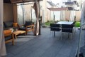 Lounge Ecke mit Blick in Garten.jpg